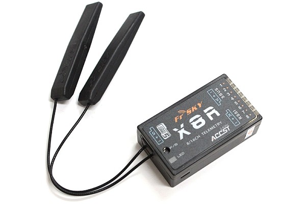 Приемник FrSky X8R для Taranis 2,4GHz SMA Plug